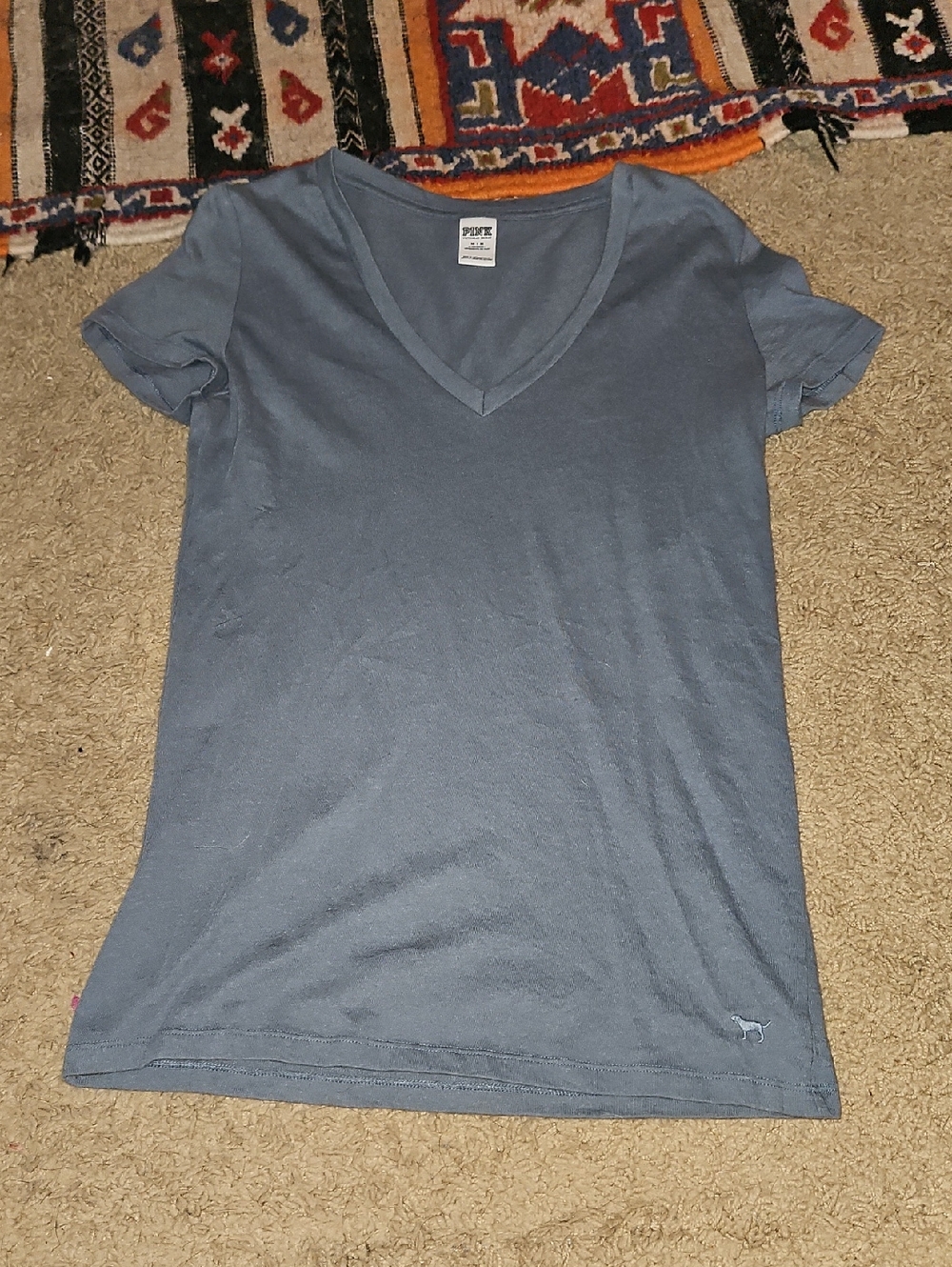PINK Victoria's Secret Solid Gray V-Neck Short Sleeve Tee
